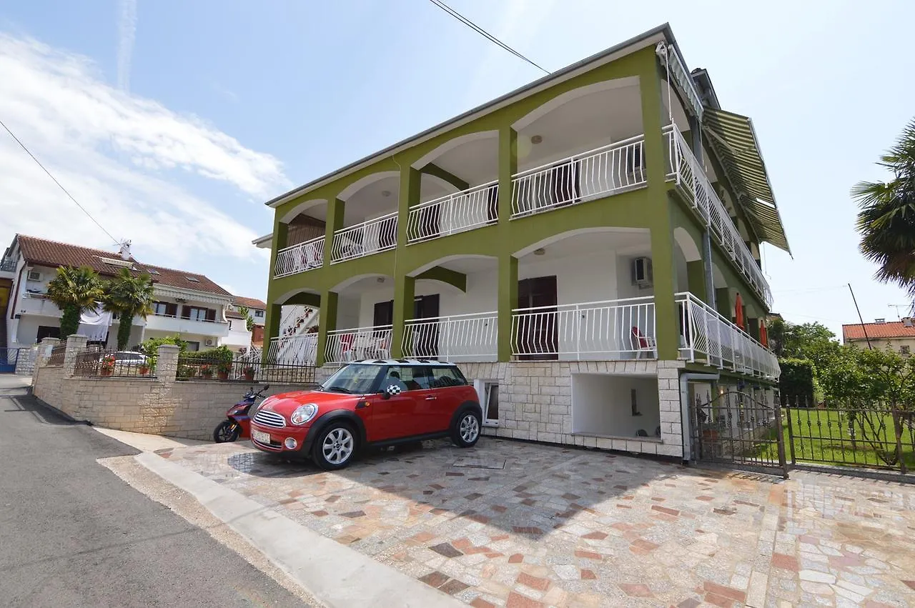 Penzion Apartments Sergggo - Top Location 5Minute Walk Beach, Strand, Spiaggia Poreč
